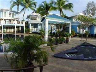 Residence Desa Lagoon Resort ポートディクソン エクステリア 写真